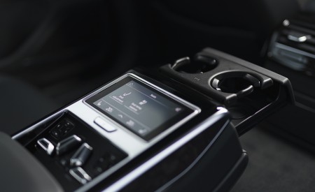 2020 Audi A8 L 60 TFSI e quattro (Plug-In Hybrid; UK-Spec) Interior Detail Wallpapers 450x275 (116)