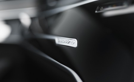 2020 Audi A8 L 60 TFSI e quattro (Plug-In Hybrid; UK-Spec) Interior Detail Wallpapers 450x275 (106)