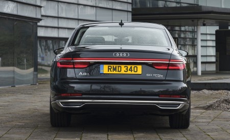 2020 Audi A8 L 60 TFSI e quattro (Plug-In Hybrid; UK-Spec) Rear Wallpapers 450x275 (49)