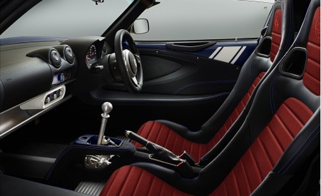 2020 Lotus Elise Classic Heritage Edition in tribute to Type 18 Interior Wallpapers 450x275 (12)