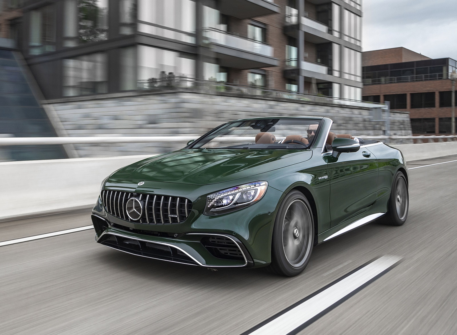 2020 Mercedes-AMG S 63 Cabriolet (US-Spec) Front Three-Quarter Wallpapers (2)