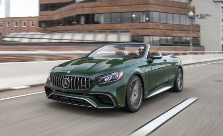2020 Mercedes-AMG S 63 Cabriolet (US-Spec) Front Three-Quarter Wallpapers 450x275 (3)