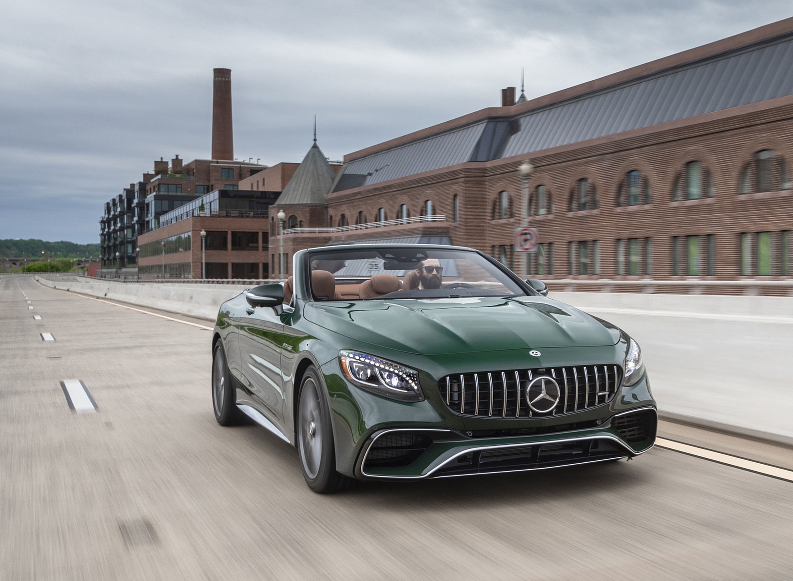 2020 Mercedes-AMG S 63 Cabriolet (US-Spec) Front Wallpapers (1)