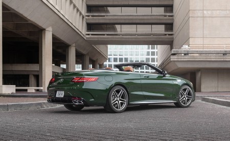 2020 Mercedes-AMG S 63 Cabriolet (US-Spec) Rear Three-Quarter Wallpapers 450x275 (18)