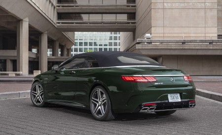 2020 Mercedes-AMG S 63 Cabriolet (US-Spec) Rear Three-Quarter Wallpapers 450x275 (20)