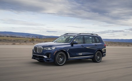 2021 ALPINA XB7 based on BMW X7 Front Three-Quarter Wallpapers 450x275 (9)