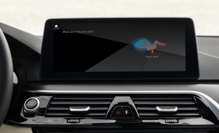 2021 BMW 5 Series Central Console Wallpapers 450x275 (34)