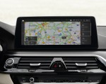 2021 BMW 5 Series Central Console Wallpapers 150x120 (33)