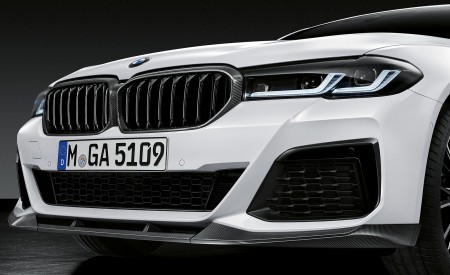 2021 BMW 5 Series M Performance Parts Front Bumper Wallpapers 450x275 (5)