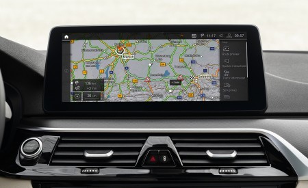 2021 BMW 530e xDrive Plug-In Hybrid Central Console Wallpapers 450x275 (35)