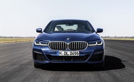 2021 BMW 530e xDrive Plug-In Hybrid Front Wallpapers 450x275 (9)
