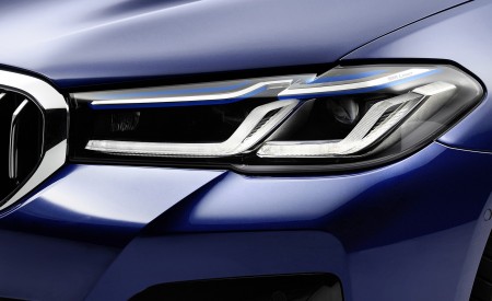 2021 BMW 530e xDrive Plug-In Hybrid Headlight Wallpapers 450x275 (20)
