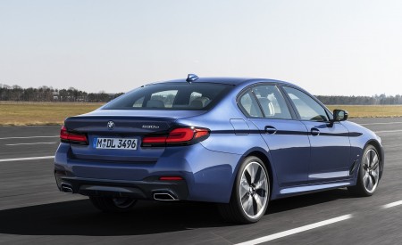 2021 BMW 530e xDrive Plug-In Hybrid Rear Three-Quarter Wallpapers 450x275 (11)