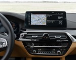 2021 BMW 540i Central Console Wallpapers 150x120 (29)