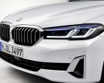 2021 BMW 540i Headlight Wallpapers 150x120 (16)