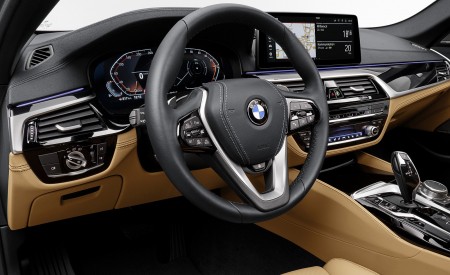 2021 BMW 540i Interior Wallpapers 450x275 (26)