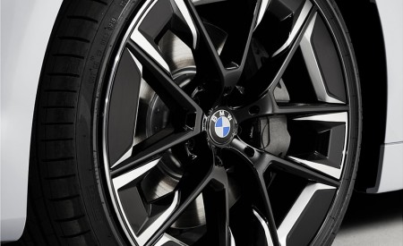 2021 BMW 540i Wheel Wallpapers 450x275 (22)
