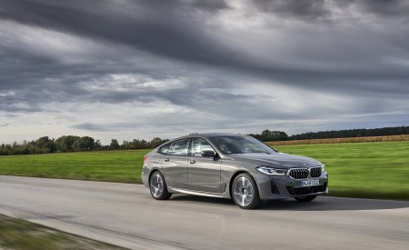 2021 BMW 6 Series Gran Turismo Front Three-Quarter Wallpapers  450x275 (4)