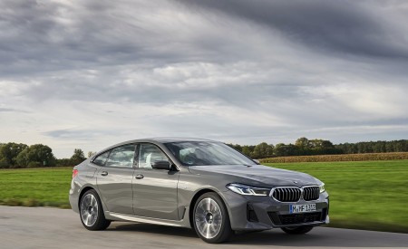 2021 BMW 6 Series Gran Turismo Front Three-Quarter Wallpapers  450x275 (5)