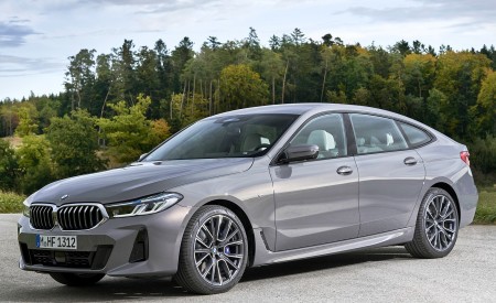 2021 BMW 6 Series Gran Turismo Front Three-Quarter Wallpapers 450x275 (32)