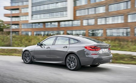2021 BMW 6 Series Gran Turismo Rear Three-Quarter Wallpapers  450x275 (24)