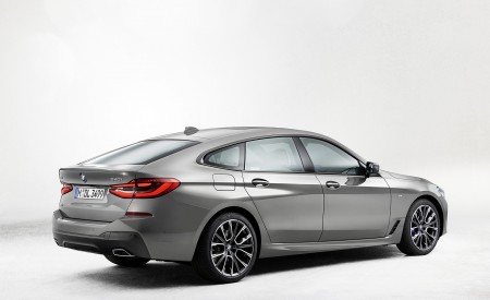 2021 BMW 6 Series Gran Turismo Rear Three-Quarter Wallpapers 450x275 (77)
