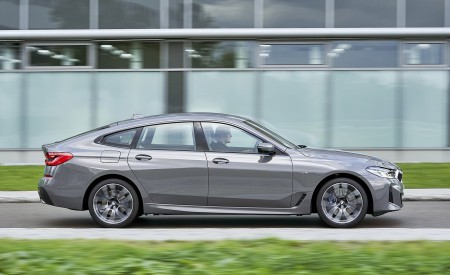 2021 BMW 6 Series Gran Turismo Side Wallpapers 450x275 (21)