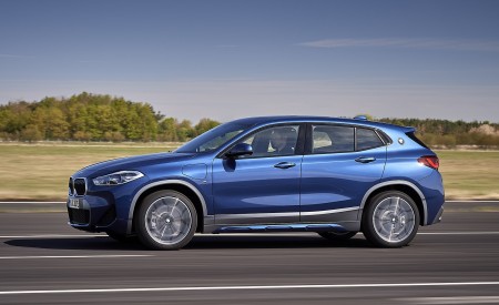2021 BMW X2 xDrive25e Plug-In Hybrid Side Wallpapers 450x275 (12)