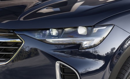 2021 Buick Envision Headlight Wallpapers 450x275 (9)