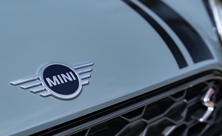 2021 MINI Cooper S Countryman ALL4 Badge Wallpapers 450x275 (43)