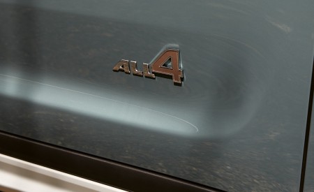 2021 MINI Cooper S Countryman ALL4 Detail Wallpapers 450x275 (65)