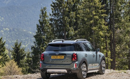 2021 MINI Cooper S Countryman ALL4 Rear Three-Quarter Wallpapers 450x275 (37)