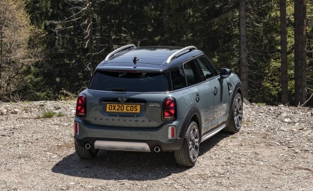 2021 MINI Cooper S Countryman ALL4 Rear Wallpapers 450x275 (41)