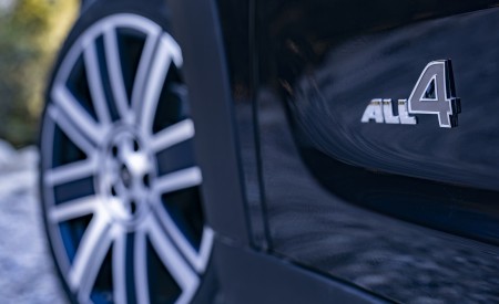 2021 MINI Countryman ALL4 Detail Wallpapers 450x275 (26)