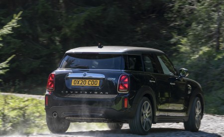 2021 MINI Countryman ALL4 Rear Three-Quarter Wallpapers 450x275 (8)