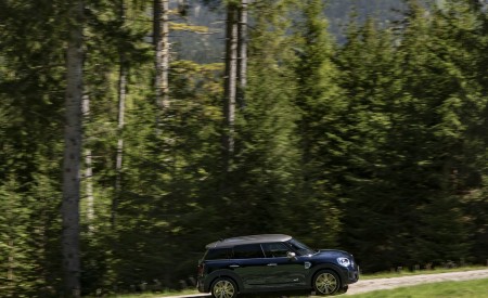 2021 MINI Countryman ALL4 Side Wallpapers 450x275 (14)