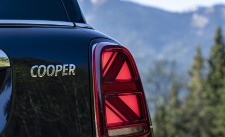 2021 MINI Countryman ALL4 Tail Light Wallpapers 450x275 (30)
