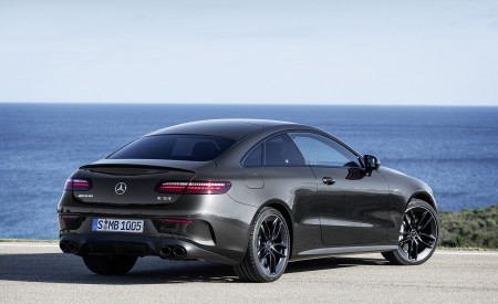 2021 Mercedes-AMG E 53 Coupe (Color: Graphite Grey Metallic) Rear Three-Quarter Wallpapers 450x275 (20)