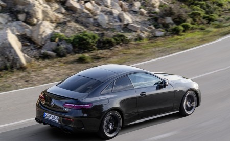 2021 Mercedes-AMG E 53 Coupe (Color: Graphite Grey Metallic) Rear Three-Quarter Wallpapers 450x275 (10)