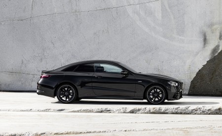 2021 Mercedes-AMG E 53 Coupe (Color: Graphite Grey Metallic) Side Wallpapers 450x275 (29)