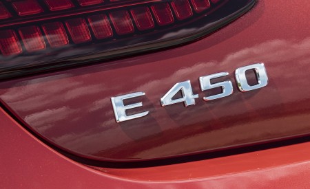 2021 Mercedes-Benz E 450 4MATIC Cabriolet (Color: Patagonia Red) Badge Wallpapers 450x275 (22)