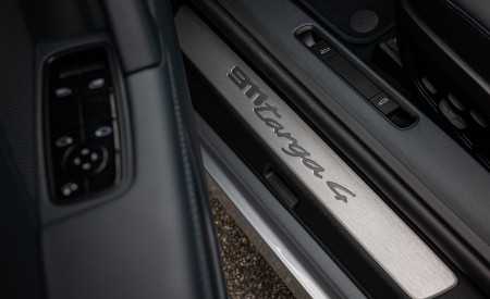 2021 Porsche 911 Targa 4 (Color: Dolomite Silver Metallic) Door Sill Wallpapers 450x275 (111)