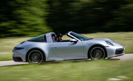 2021 Porsche 911 Targa 4 (Color: Dolomite Silver Metallic) Side Wallpapers 450x275 (90)