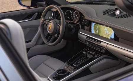 2021 Porsche 911 Targa 4 (Color: Gentian Blue) Interior Wallpapers 450x275 (68)