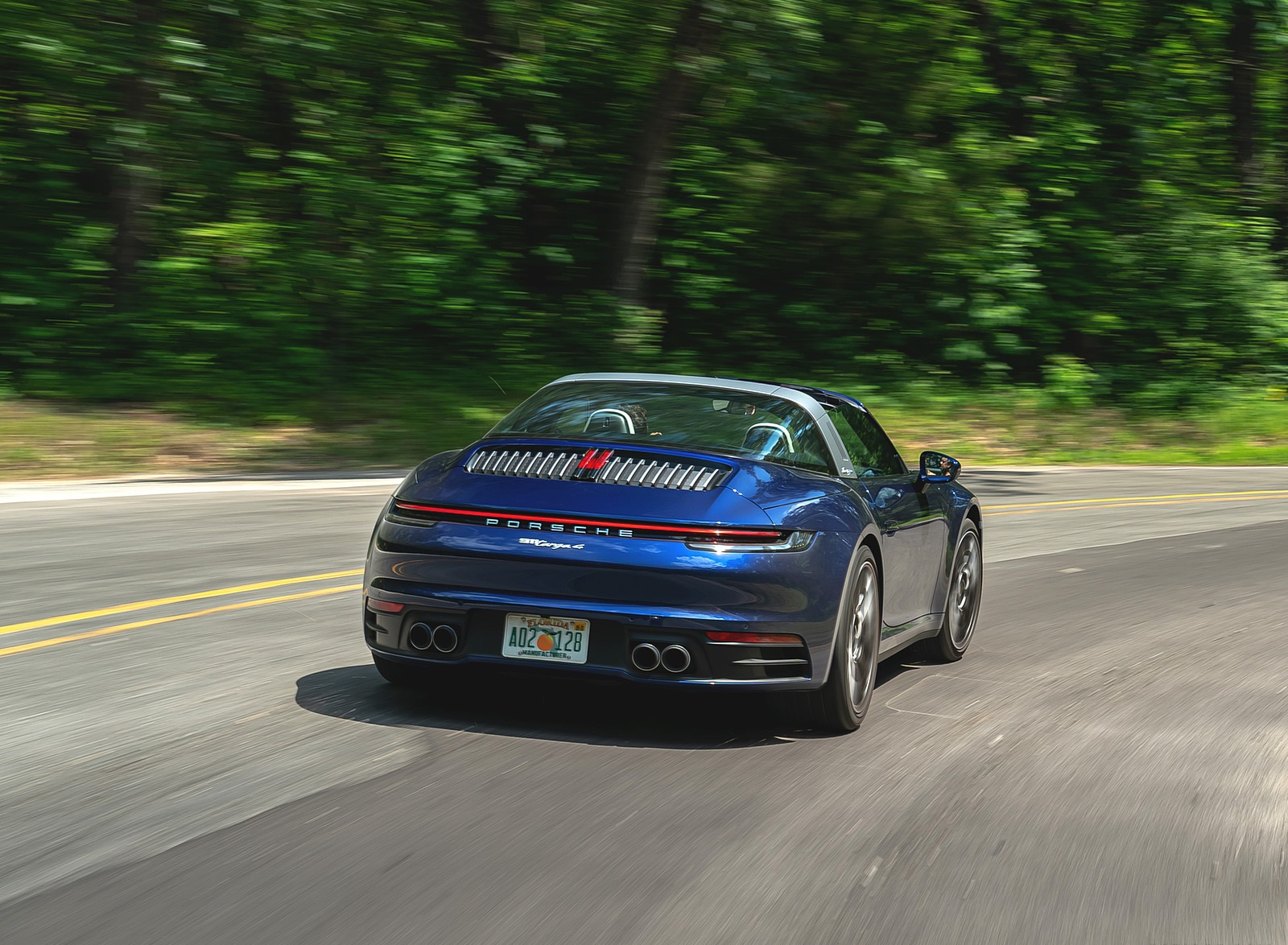 2021 Porsche 911 Targa 4 (Color: Gentian Blue) Rear Wallpapers #11 of 126