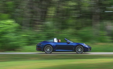 2021 Porsche 911 Targa 4 (Color: Gentian Blue) Side Wallpapers  450x275 (19)
