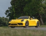 2021 Porsche 911 Targa 4S (Color: Racing Yellow) Front Three-Quarter Wallpapers 150x120 (16)