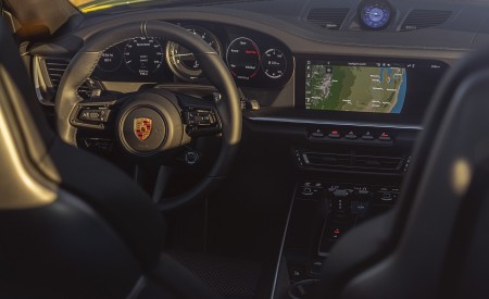 2021 Porsche 911 Targa 4S (Color: Racing Yellow) Interior Wallpapers  450x275 (68)