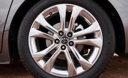 2021 Toyota Sienna Platinum Hybrid Wheel Wallpapers 450x275 (12)