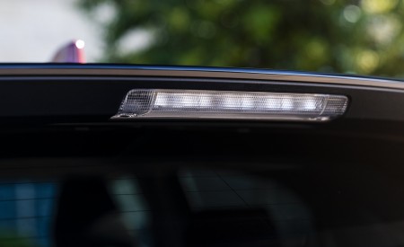 2021 Toyota Venza Hybrid LE Detail Wallpapers 450x275 (20)